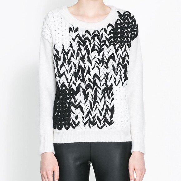 ZARA KNIT Woven Ribbon Black White Angora Chunky Knit Crew Neck Sweater NWT - Picture 1 of 10